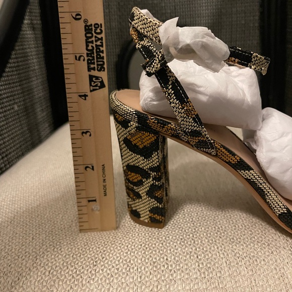 Kate Spade leopard raffia heels - Picture 4 of 4